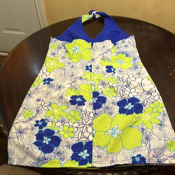 XL swimsuit coverup. Worn once; like new! - Picture 2 of 3